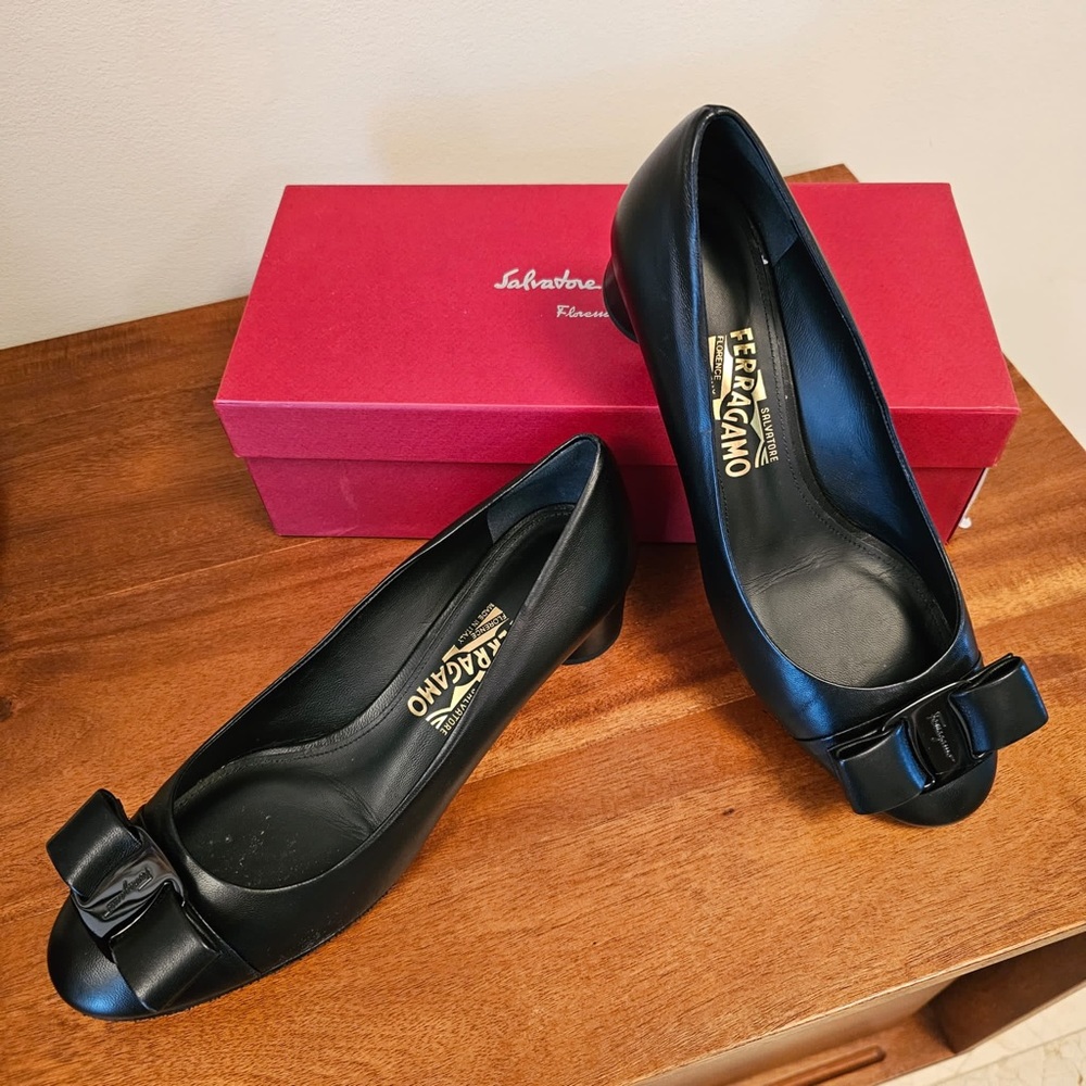Ferragamo Ivrea CT 3cm black leather